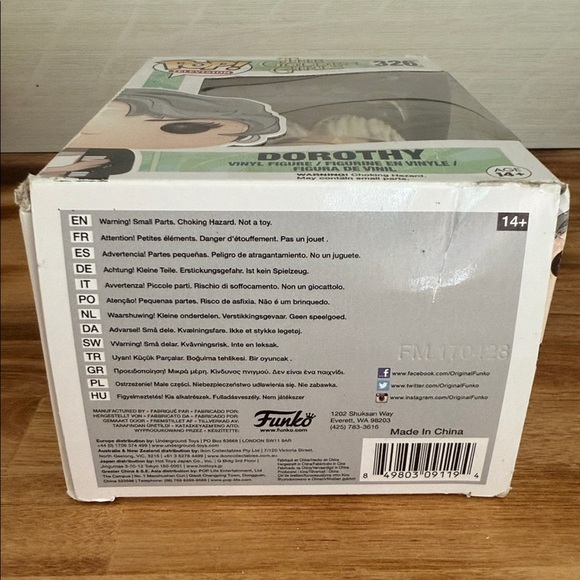 Funko Pop! The Golden Girls Dorothy #326 - Picture 8 of 8